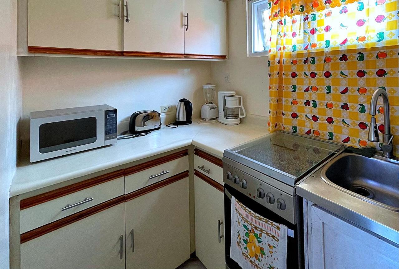 Oceanfront Condo W/ Free Parking + High Speed Wifi Negril Bagian luar foto